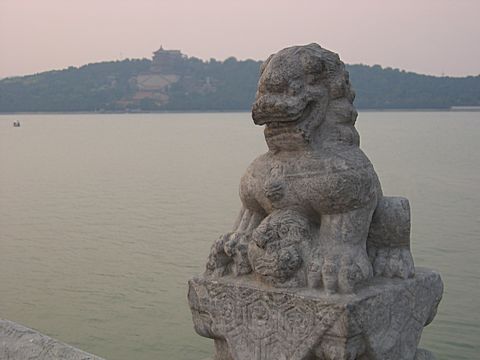 Peking - Sommerpalast - 17-Bogen-Brücke