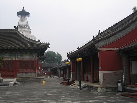 Peking - White Pagoda Tempel