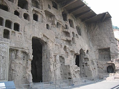 Luoyang - Longmen Caves