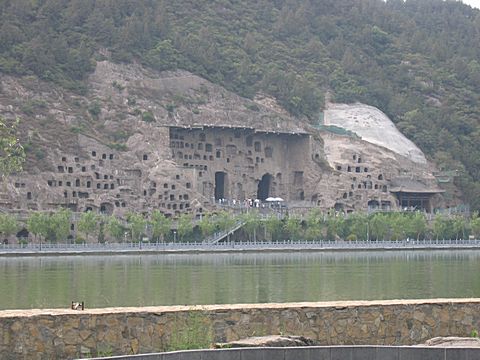 Luoyang - Longmen Caves