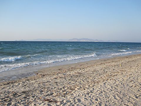 Tigaki Beach