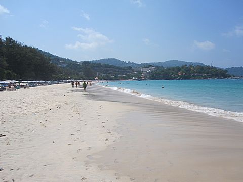 Kata Yai Beach