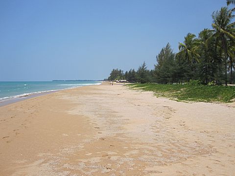 Bang Niang Beach