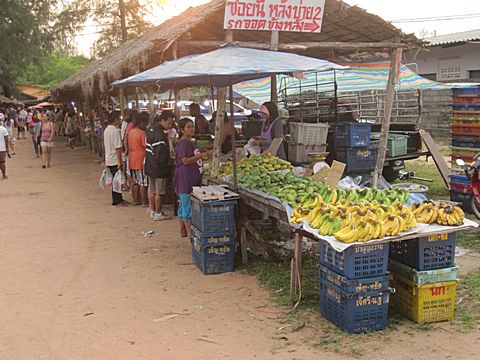 Bang Niang Market